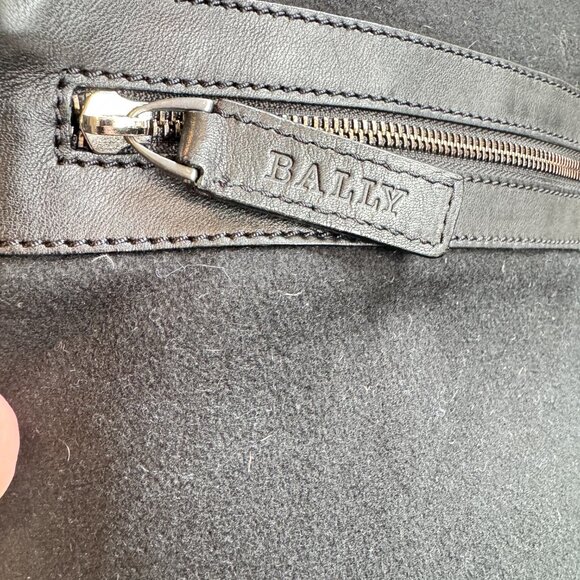 Bally 1851 Crossbody Sling Messenger Bag w/ Silver Tag - Picture 15 of 16